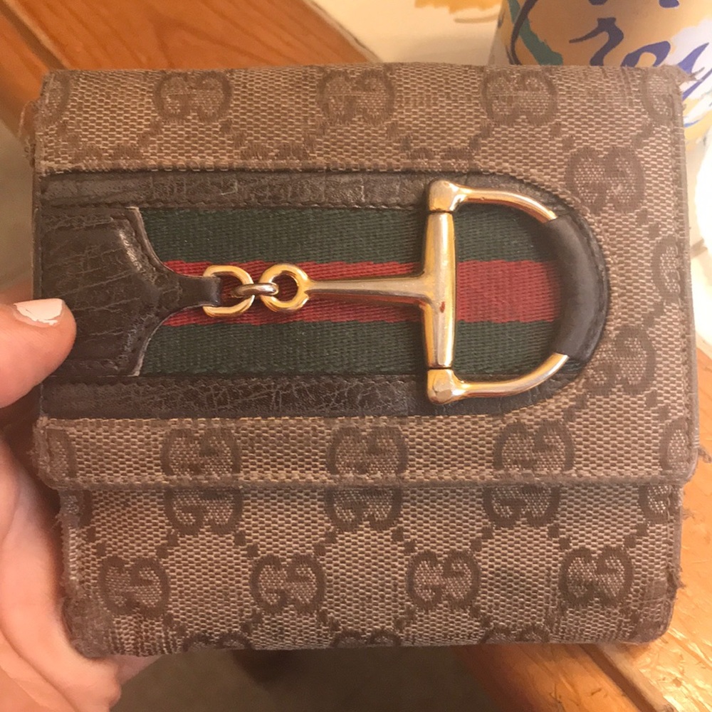 Gucci Wallet!